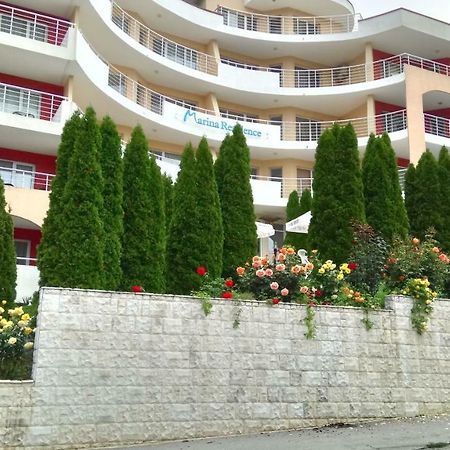 Marina Residence Complex Kavarna Luaran gambar