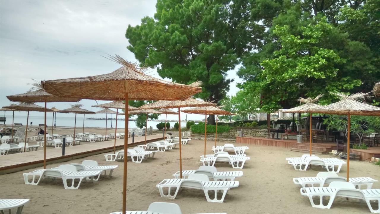 Marina Residence Complex Kavarna Luaran gambar